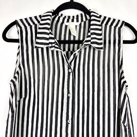 H&M‎ Sleeveless Button-Down Blouse Women’s Size 10 Black White Vertical Stripe - Picture 2 of 13
